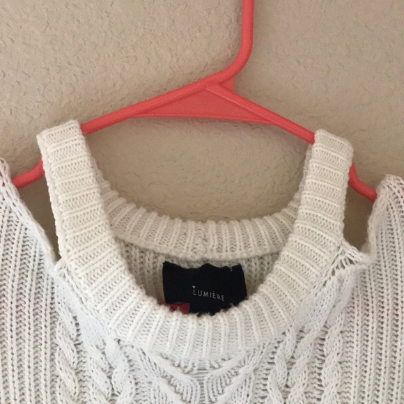 Sweater - Picture 2 of 6